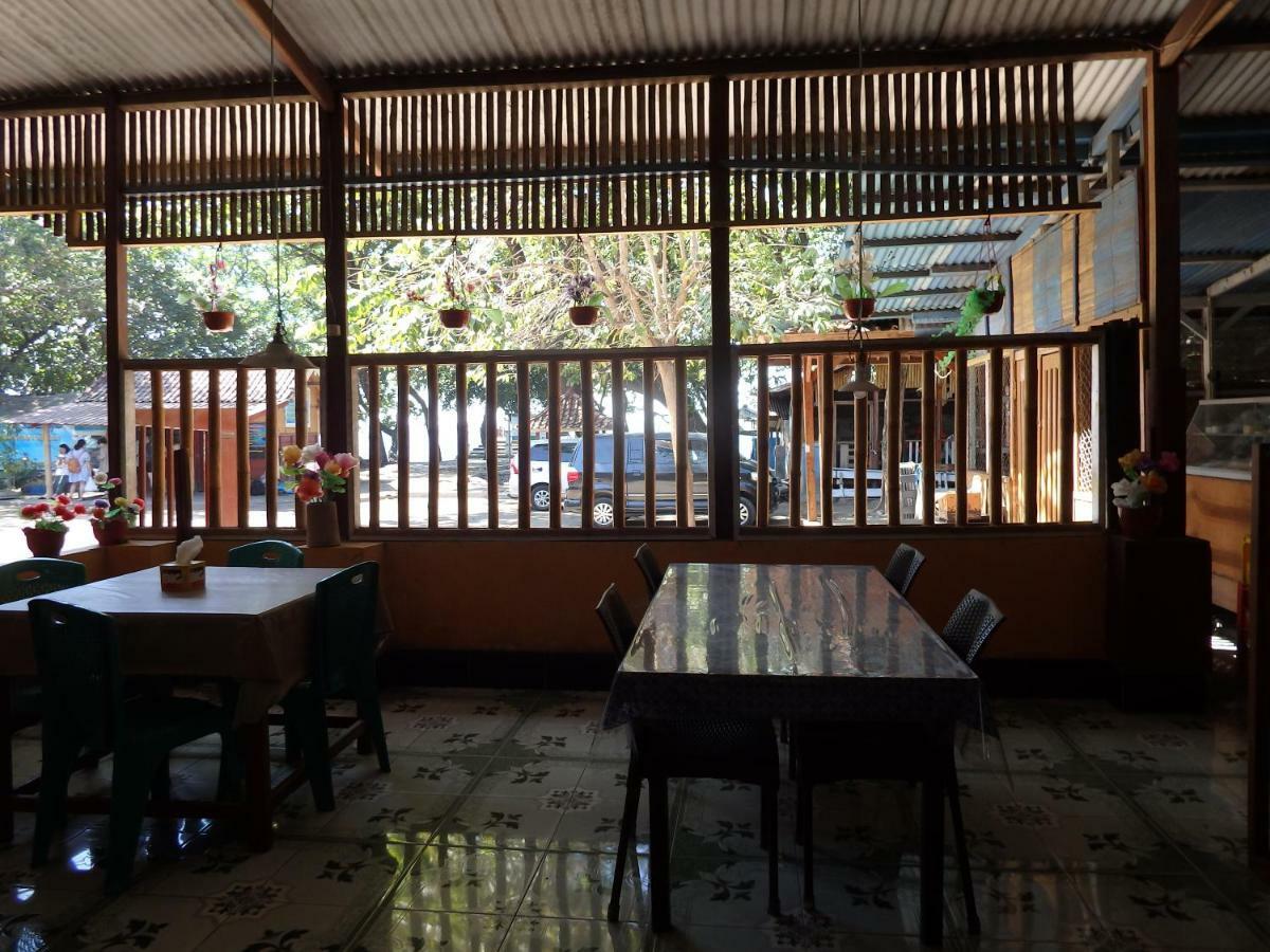 Pondok Wisata Gili Lampu Labuhan Pandan Exterior photo